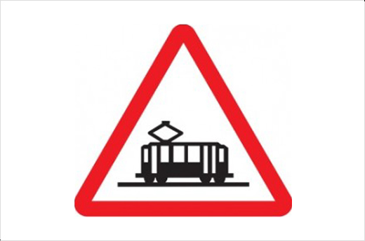 Signal danger Tram Pass